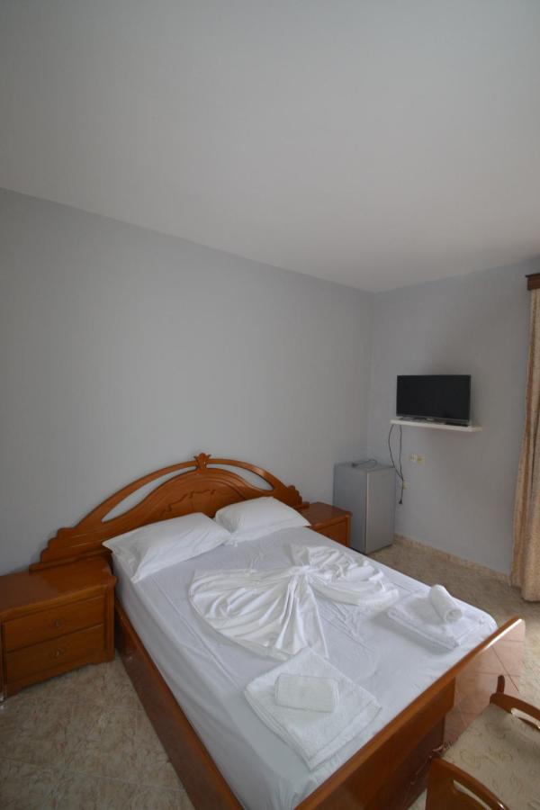 Villa Shqiponja Saranda Extérieur photo