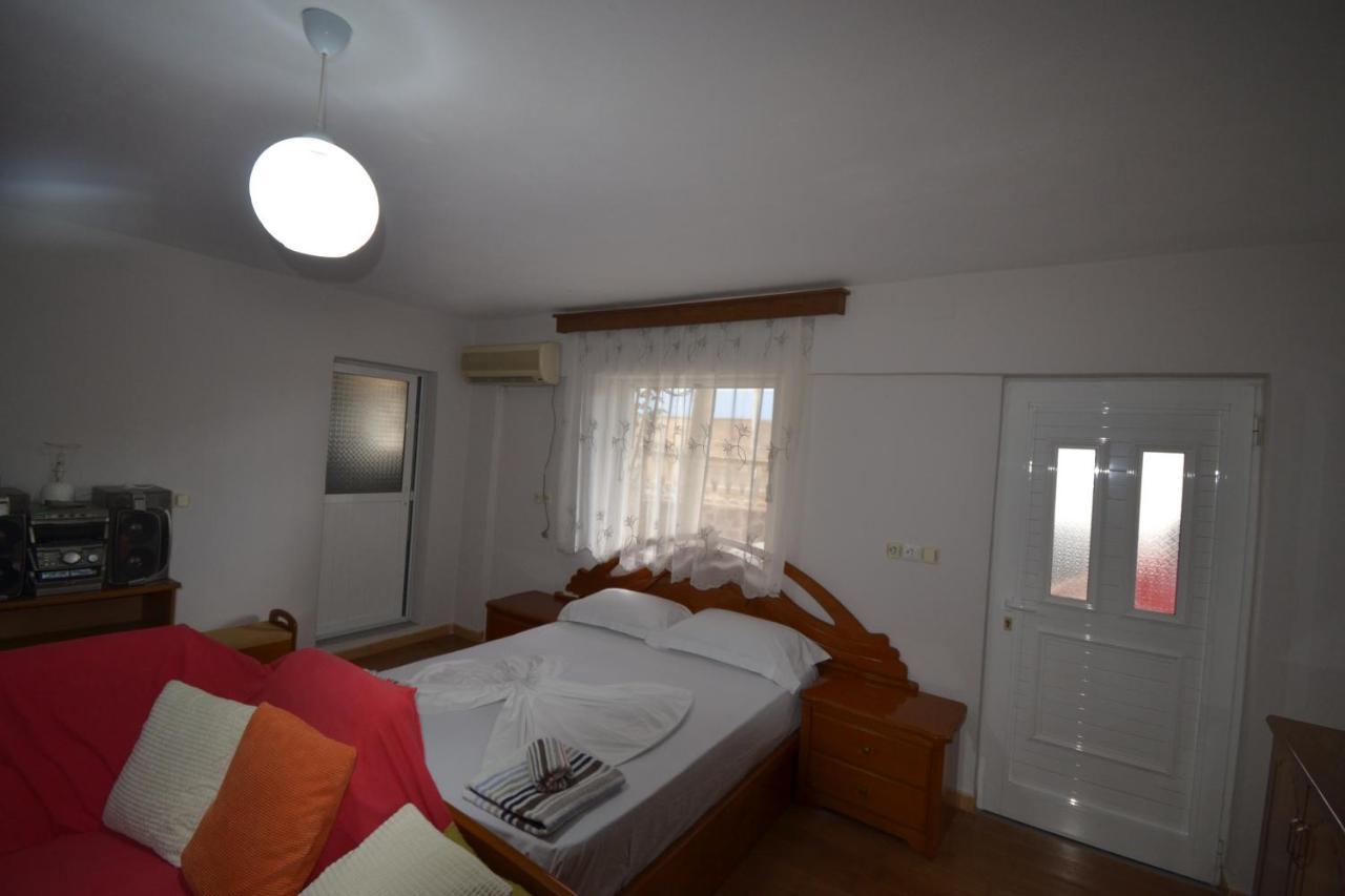 Villa Shqiponja Saranda Extérieur photo